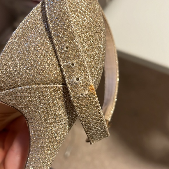 COPY - Le Chateau champagne gold sparkly heels - Picture 5 of 5